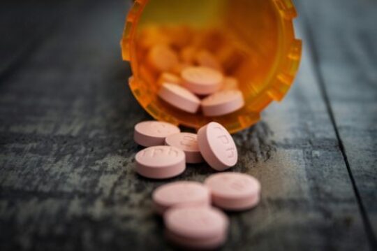 pharmaceutical-cs-dark-488w